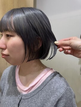 バイオレット ナゴヤ(Violet Nagoya) ブルーグレージュ ネイビーカラー ブリーチダブルカラー HR-215