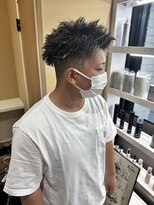 ナギ 栃木(nagi) ツイスト/ホワイトメッシュ/ジェットモヒカン