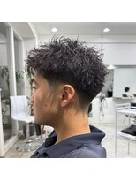 レーニス 宇都宮(Lenis)&nbsp;ピンパーマ×テーパーフェード