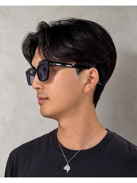 ハイプ マン 藤沢(HYPE MAN) フェザーパーマ毛流れパーマセンターパートニュアンス藤沢