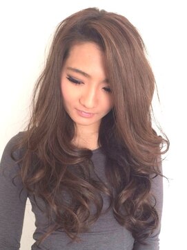 フルール(fleur) クールビューティーNYスタイル☆