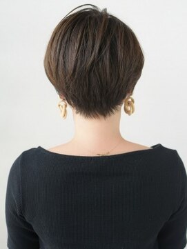 ヘアーアンドスパ フェリーチェ ミチ 野田屋町店(HAIR&SPA felice MICHI) ナチュラル大人ショート
