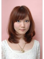 シルフィ(sylph) ふんわりミディアムヘア