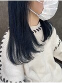 ネイビーカラー