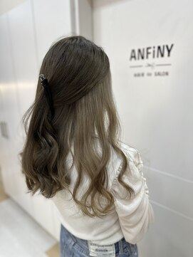 アンフィニー ポールスター店(ANFiNY) イヤリングカラーミルクティー