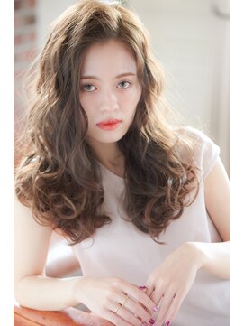 ルキア(Lukia) 【Lukia】外国人風無造作ウェーブ×アッシュベージュ★