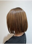 ぱっつん内巻きボブ