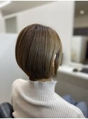 ショートボブ