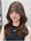 韓国ヘアロングレイヤーカットくびれヘアベージュ前髪原宿