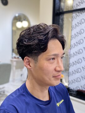 ザ ファースト キャリー(The First Carry) 【ビジネスマンにオススメ】オールバックパーマ