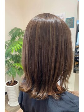 ヌー 一宮(nuu) くびれ外ハネ×アッシュベージュ