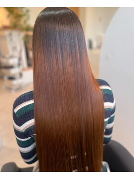 エミュスト(Emuest) 髪質改善トリートメント