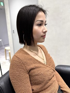 キートス(Kiitos) ヘイリーボブ黒髪ボブぷつっとボブ20代30歳