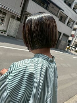 ジアン(GIEN) パツッとボブ/プレイングカラー/デザインカラー