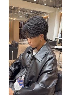 ルースト 四条烏丸店(ROOST) フェザーショート