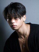 ゴールド 京都(GOALD)&nbsp;前下がりセンターパート　ニュアンスパーマ　シャドウパーマ