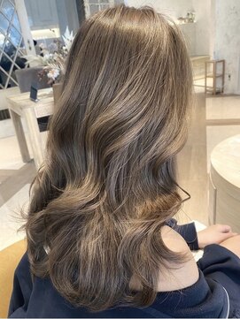 ロンド アンブル 四条烏丸(Lond ambre) ダブルカラー/グレージュ/韓国/艶髪