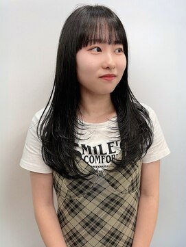 イロウ 天神大名店(IROW) 顔周りレイヤーカット 韓国ヘア ロング アッシュ