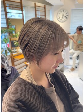 ボアソルテ(Boa Sorte) グレージュ×ショート