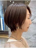 表参道白髪ぼかしウルフショートカットベージュアッシュ30代40代