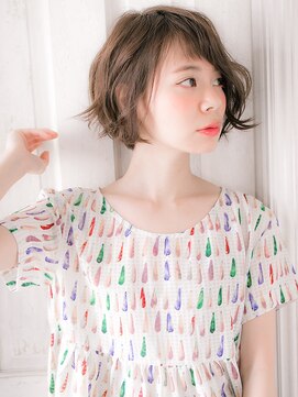 リリアン 青山(relian) ココアベージュで柔らかフェミニンショート☆relian青山☆