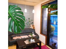 待合席でホッと一息。お飲み物でリラックス。