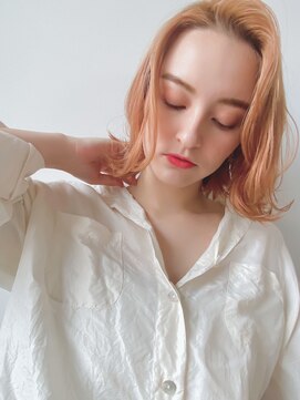 ルービック 和歌山(Rubik's) カット+ブリーチ+オレンジベージュ外国人風