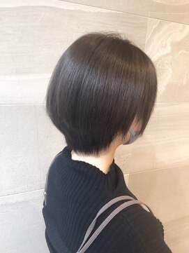 ホーム(HOME) ショートボブスタイル