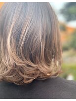 クルリクラヘアー(KururiKura hair) レイヤーボブ