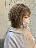 ペネロープ(Penelope)&nbsp;ショートボブレイヤー/クリアベージュ