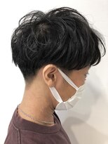 ヘッズ 本八幡店(HEADS)&nbsp;MEN'S HAIR  センターパート　ツイストスパイラル　コンマヘア