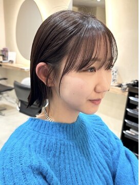 ヒビヲ(HIBIO) タッセルボブベージュカラー切りっぱなしボブショートボブ横浜