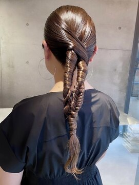 スクリーンギンザメゾン 銀座(SCREEN GINZA MAISON.) クラゲヘアー/小顔に見せるヘア/ココアベージュ/銀座