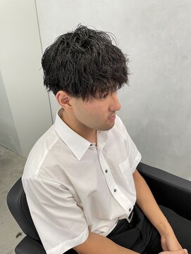 キング 高槻(K!ng) 縮毛矯正髪質改善ハイライトレイヤーカット高槻美容室エクステ