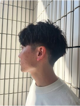 スタジオキキ(STUDIO KiKi) ツイストパーマ