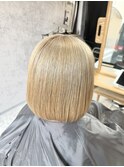 ハイトーンベージュ