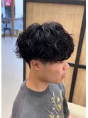 大分メンズ刈り上げマッシュ波巻きスパイラルパーマスタイル