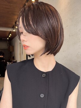 カルナ バイ エルモ(calna by ELMO) calna京橋　ショートボブ/丸みショート