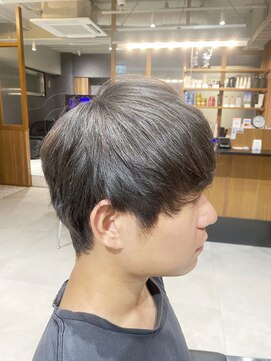 オスマン 御茶ノ水神保町店(Osmann) 透明感グレージュ×大人メンズショート