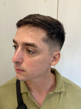 ヘアーアンドグルーミング ヨシザワインク(HAIR&GROOMING YOSHIZAWA Inc.) メンズバーバーベリーショートフェードスタイル理容室
