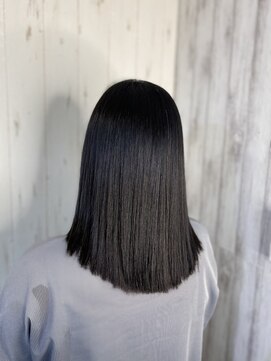 ライズトウキョウ 池袋店(Lise tokyo) ライトベージュ/髪質改善/縮毛矯正/池袋髪質改善/池袋縮毛矯正