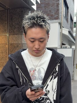 アイヘアー(Ay hair) 刈り上げスパイキーショート