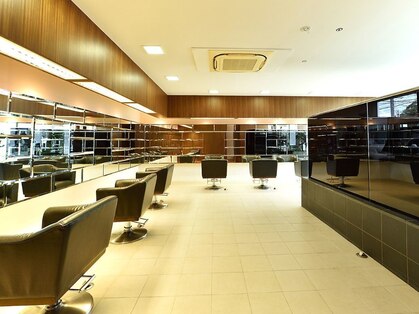 ウェーブインターナショナル 二の宮店(WAVE INTERNATIONAL)の写真