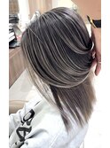レイヤーグレージュハイライトバレイヤージュ