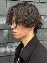 リオールバイニアウ(RE:ALL by Niau) メンズセンターパートパーマツイストスパイラルパーマ刈り上げ