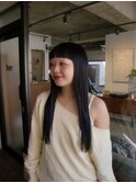 ロング×骨格に似合わせた眉上バング