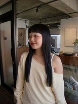 ハー(her)&nbsp;ロング×骨格に似合わせた眉上バング