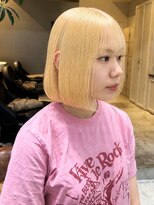 セプト 天神大名(SEPT.)&nbsp;ホワイトブロンド ケアブリーチ ハイトーンボブ 髪質改善