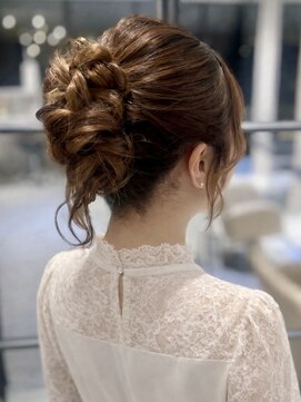カインド 南青山(hair&make up KIND) 結婚式向けミドルアップ