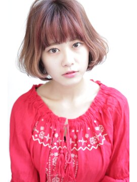 オウル(Owll) ワインレッドバング[mignon]クラデーションショートボブ